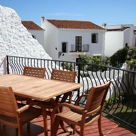 Otel El Capistrano Sur 2*