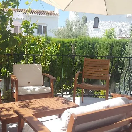 מלון El Capistrano Sur נרחה