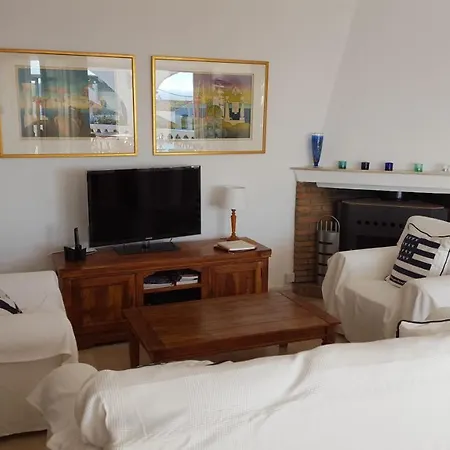 El Capistrano Sur מלון נרחה