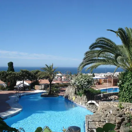 호텔 El Capistrano Sur 네르하