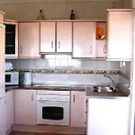 Готель El Capistrano Sur Нерха
