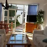 Готель El Capistrano Sur 2*