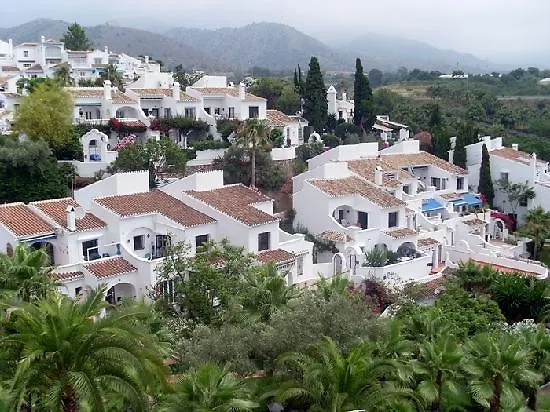 El Capistrano Sur Нерха