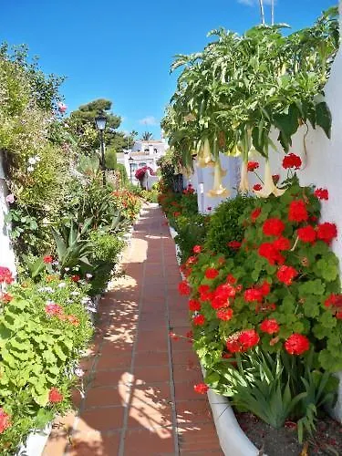 Отель El Capistrano Sur Нерха