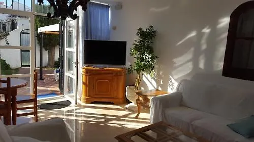 El Capistrano Sur Отель Нерха