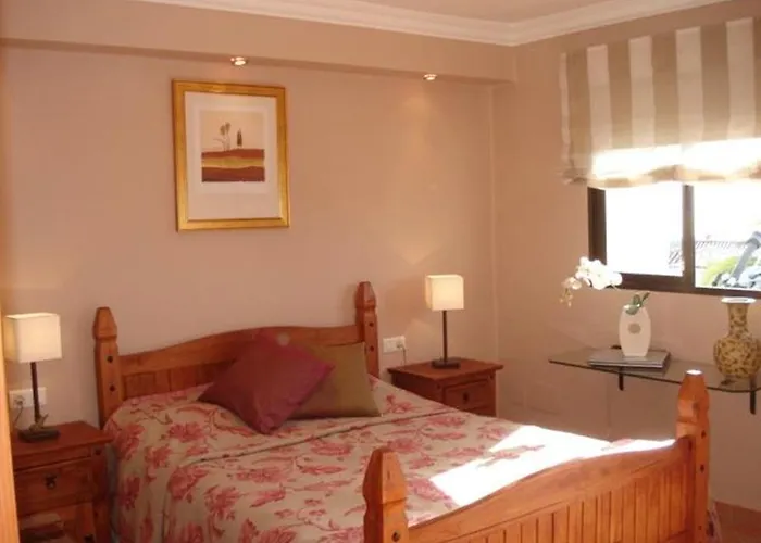 El Capistrano Sur Нерха