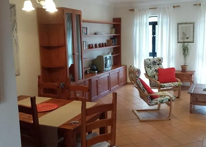 El Capistrano Sur Отель Нерха